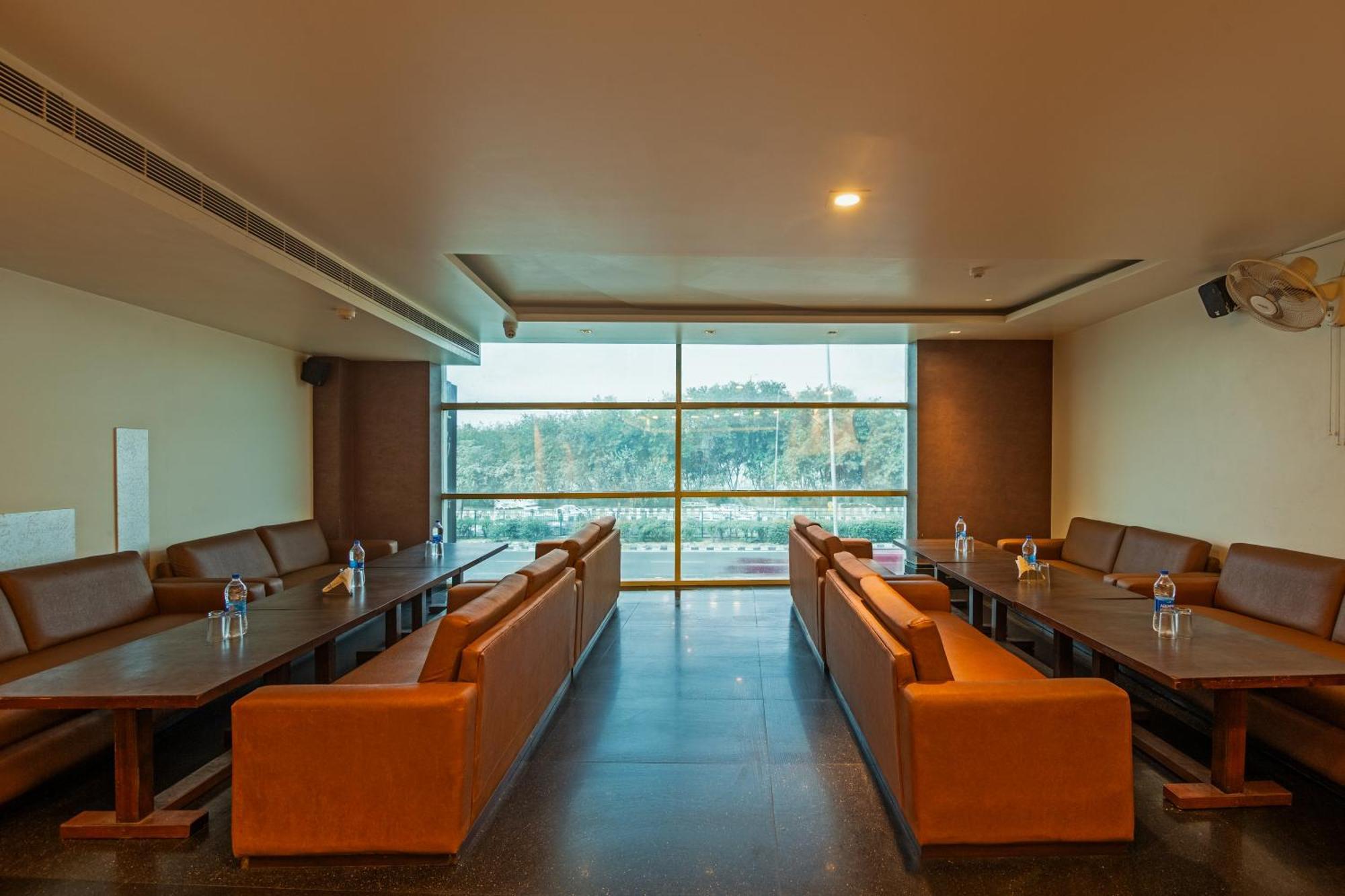 Hotel Transit International- Aerocity Delhi Airport Nové Dillí Exteriér fotografie